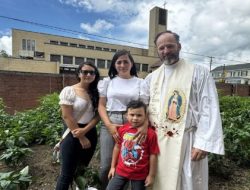 “Yesus” Tukang Kayu Ditahan ICE, Komunitas Gereja AS Serukan Pembebasan