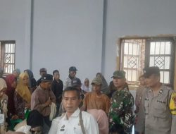 Polsek Sukadana Kawal Ketat Penyaluran Beras Bapanas ke 812 Warga Margaharja