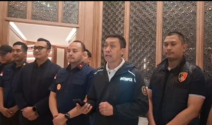 Eks Buronan Interpol