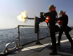 Pejabat Iran Ancam Jadikan Selat Hormuz sebagai Kuburan bagi Pasukan AS