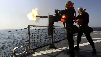 Pejabat Iran Ancam Jadikan Selat Hormuz sebagai Kuburan bagi Pasukan AS